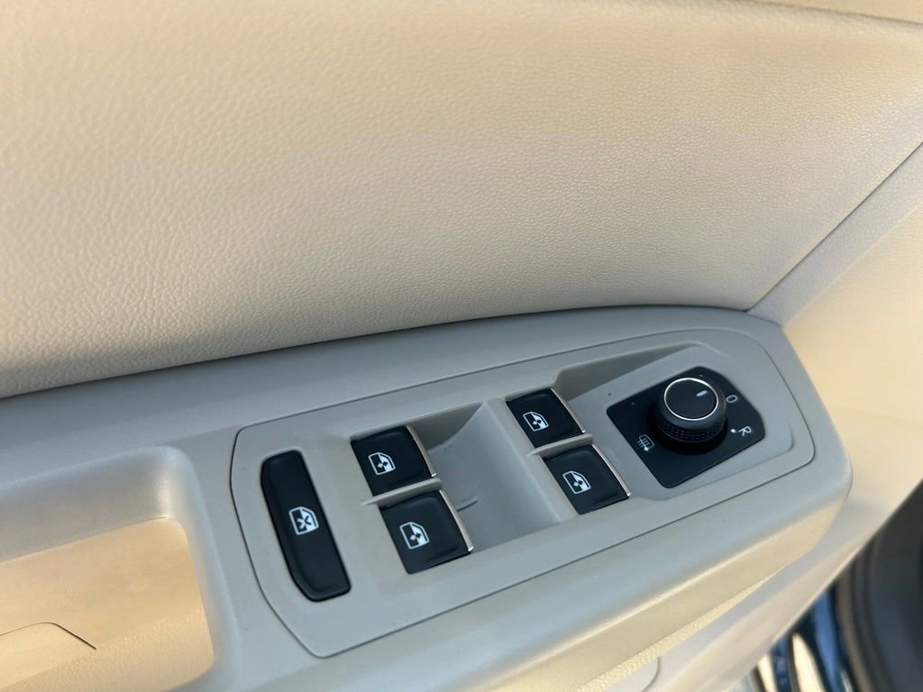 Used 2018 Volkswagen Atlas SE FWD image 51