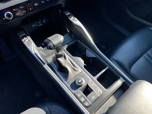 Certified 2024 Kia Sorento S image 21