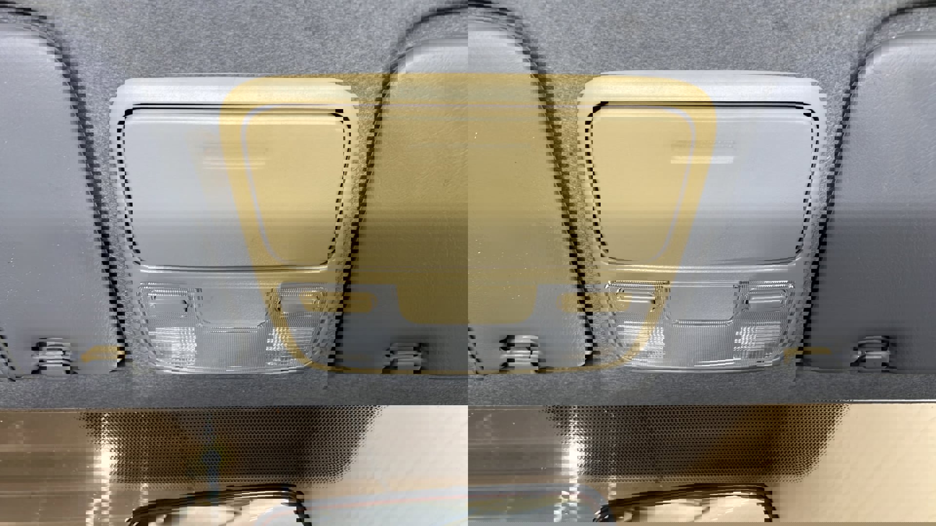 Used 2003 Honda CR-V LX image 18