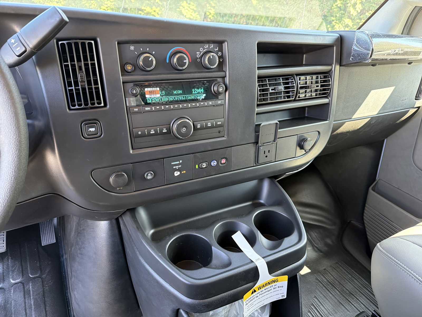 New 2025 GMC Savana 2500 w/ Driver Convenience Package image 25