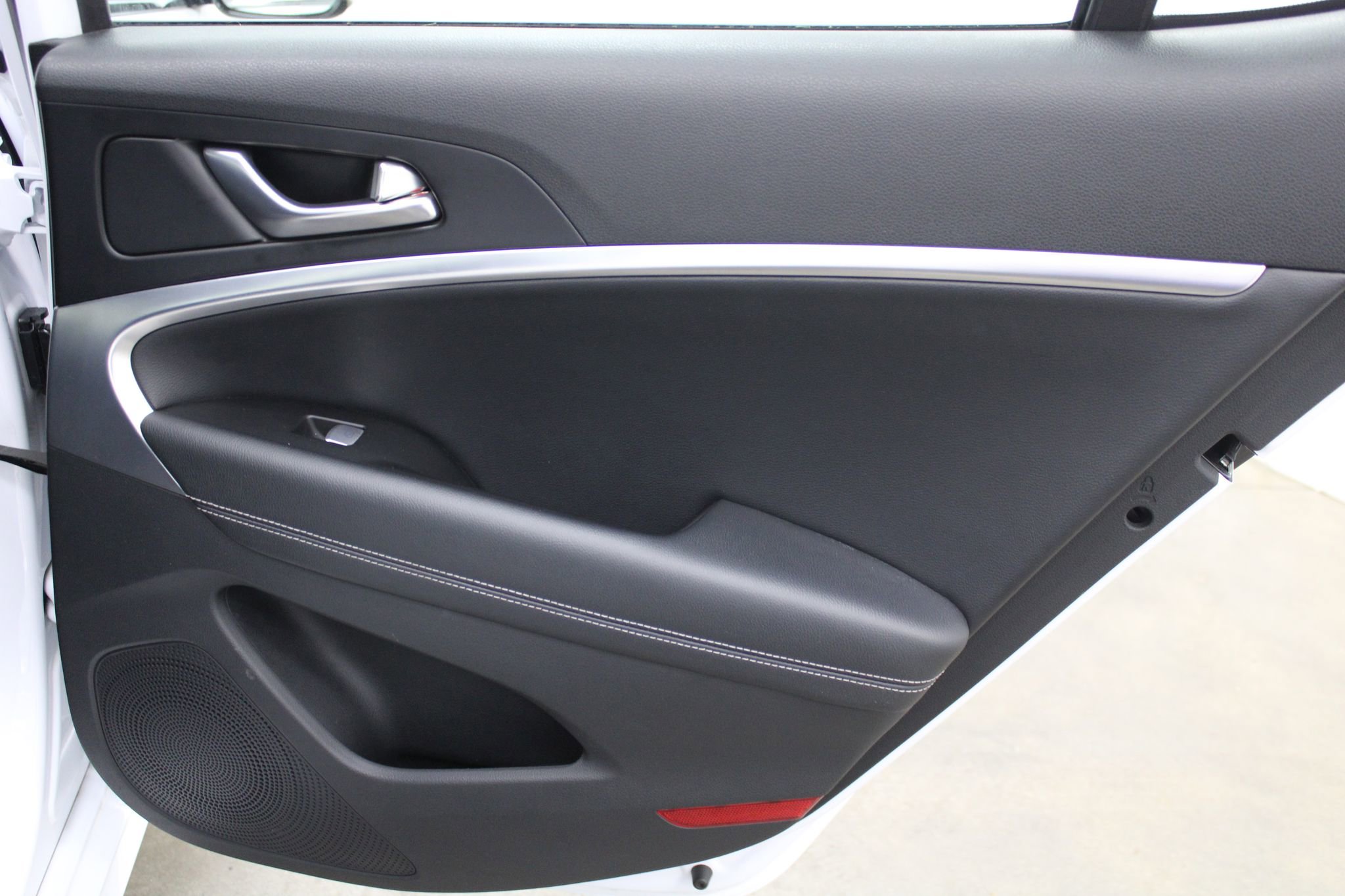 Used 2019 Genesis G70 2.0T Advanced AWD/4WD image 22