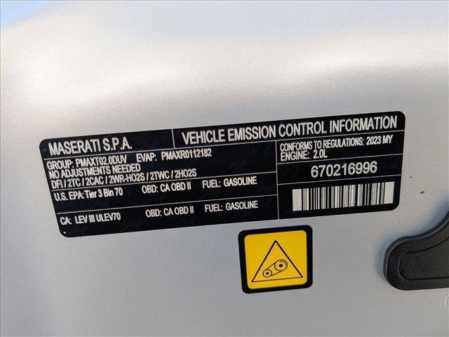 Used 2023 Maserati Grecale Modena AWD/4WD image 27