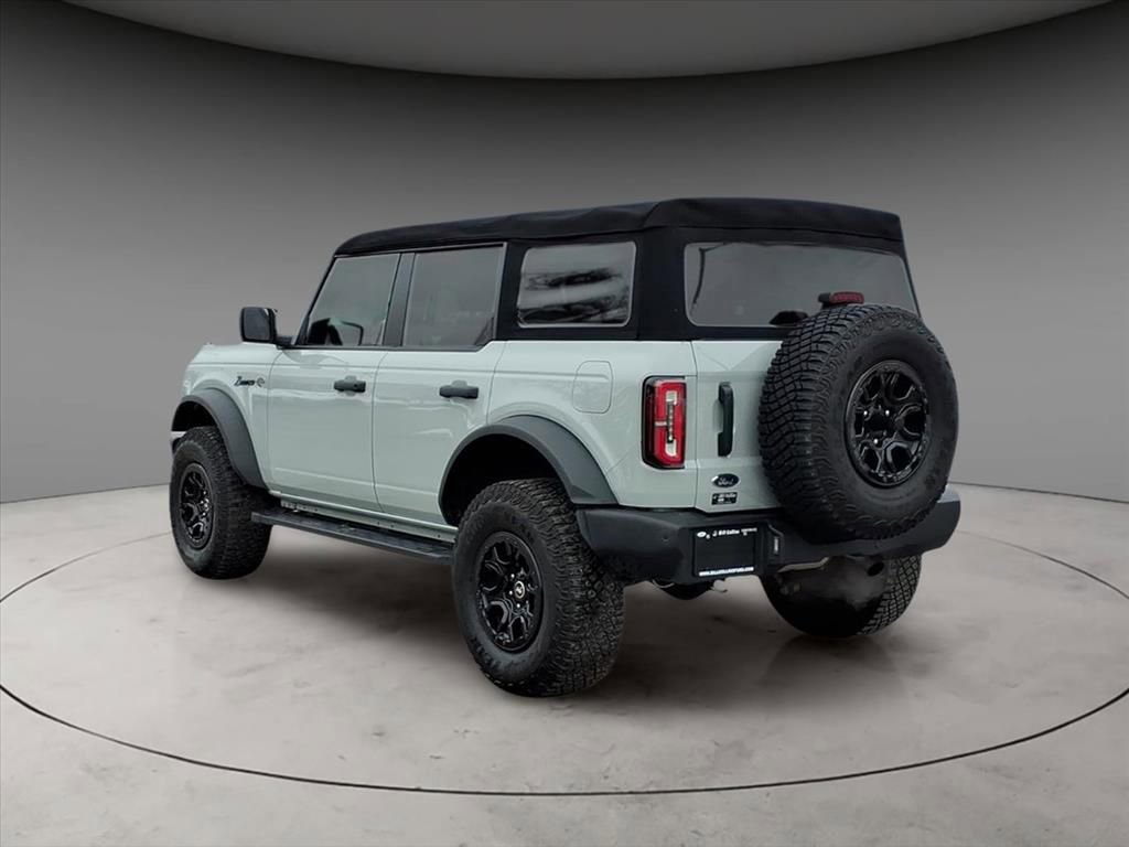 Used 2022 Ford Bronco Wildtrak image 3