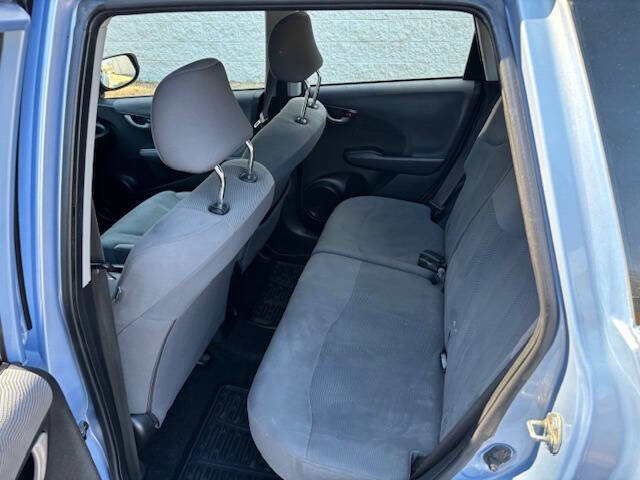 Used 2010 Honda Fit image 9