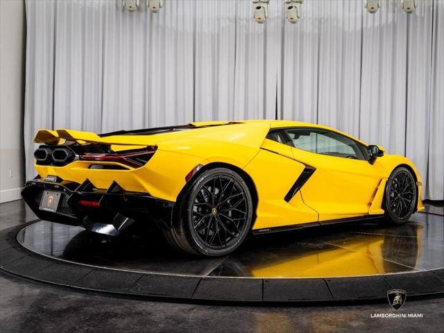 Used 2024 Lamborghini Revuelto AWD/4WD image 21