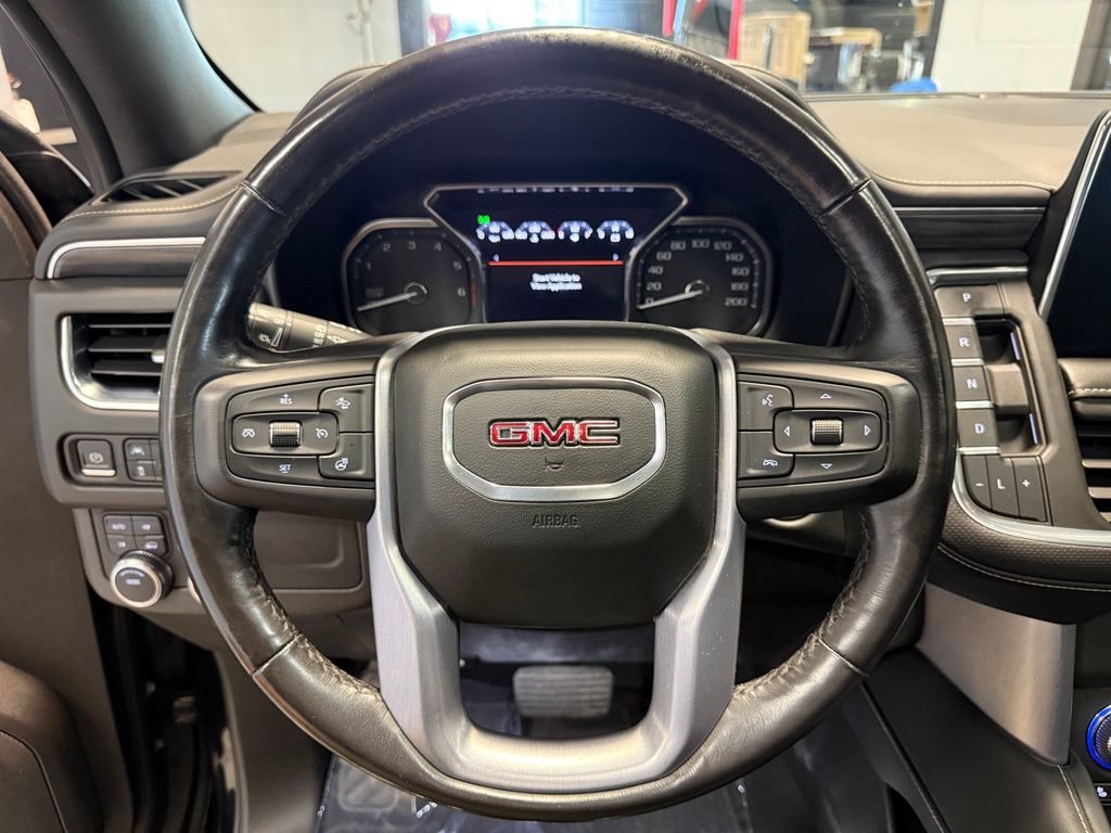 Used 2021 GMC Yukon SLT w/ SLT Luxury Package AWD/4WD image 11