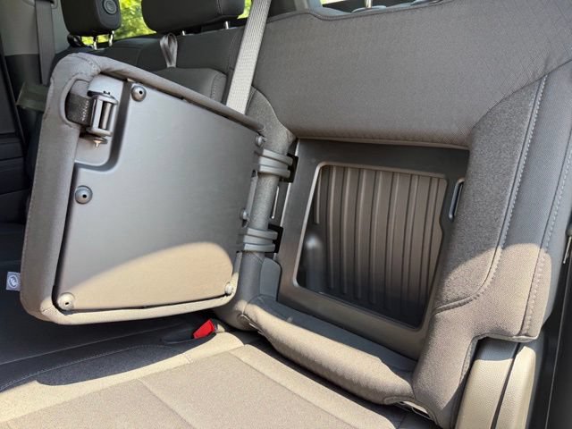 Used 2024 GMC Sierra 1500 Elevation w/ LPO, Elevation Black Package AWD/4WD image 22