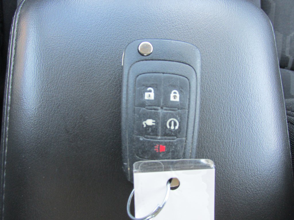 Used 2014 Chevrolet Volt w/ Enhanced Safety Package 1 FWD image 13