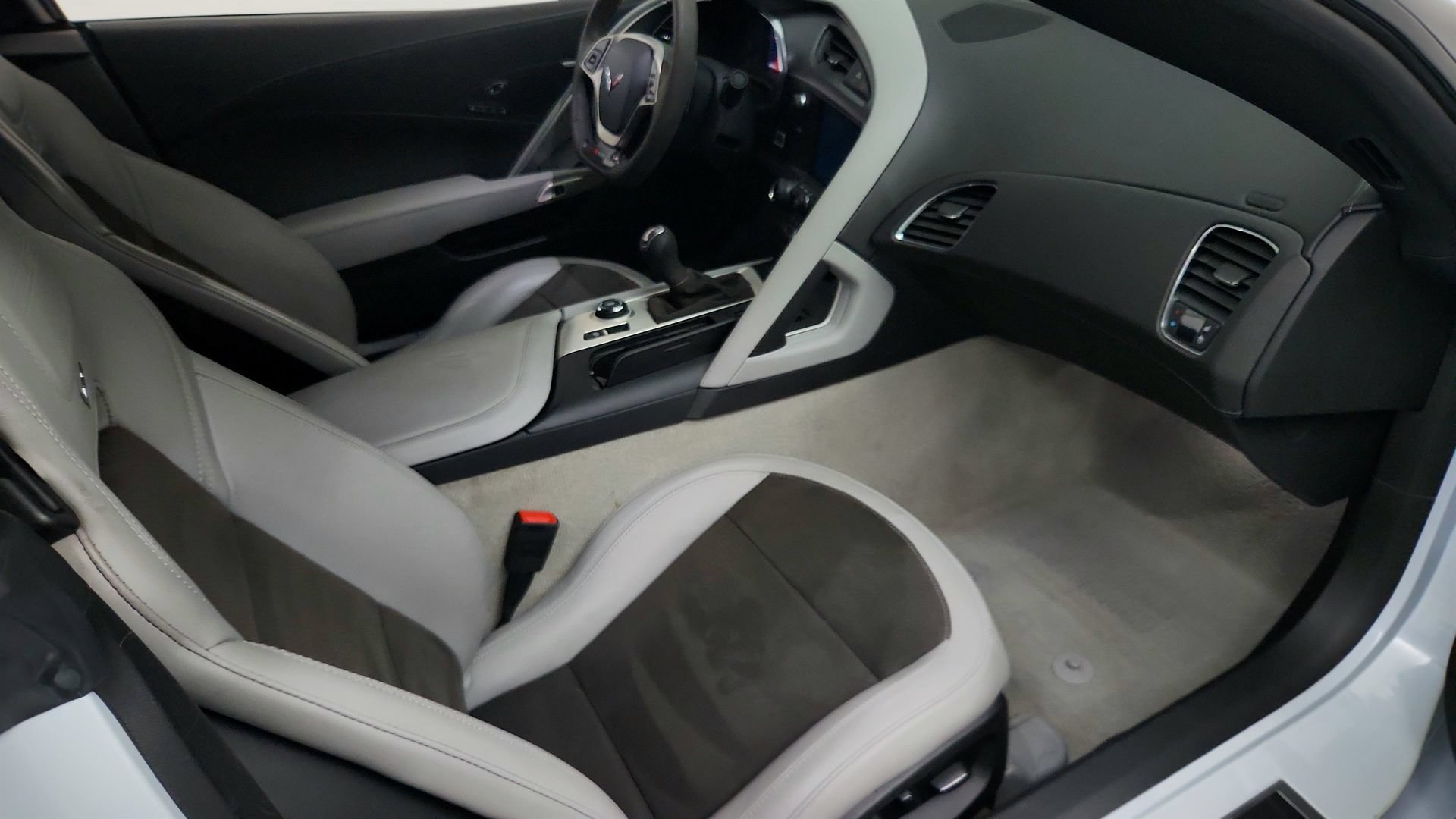 Certified 2019 Chevrolet Corvette Z06 RWD image 22