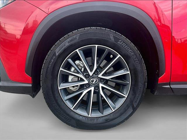 Used 2024 Lexus NX 250 FWD w/ Cold Area Package image 10