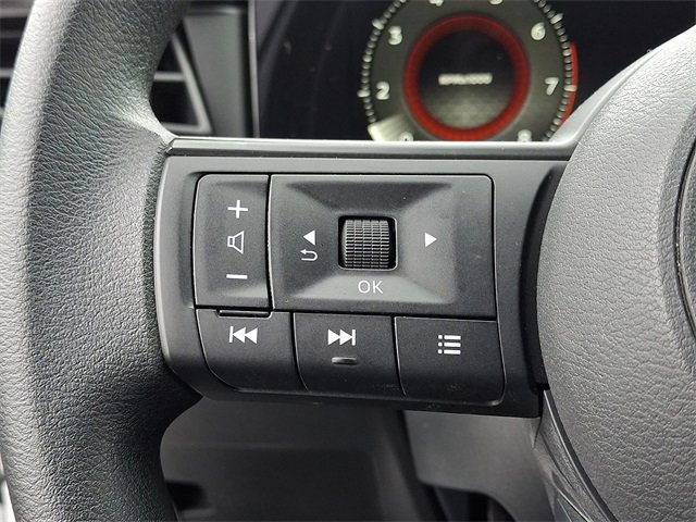 Used 2025 Nissan Kicks SV image 20