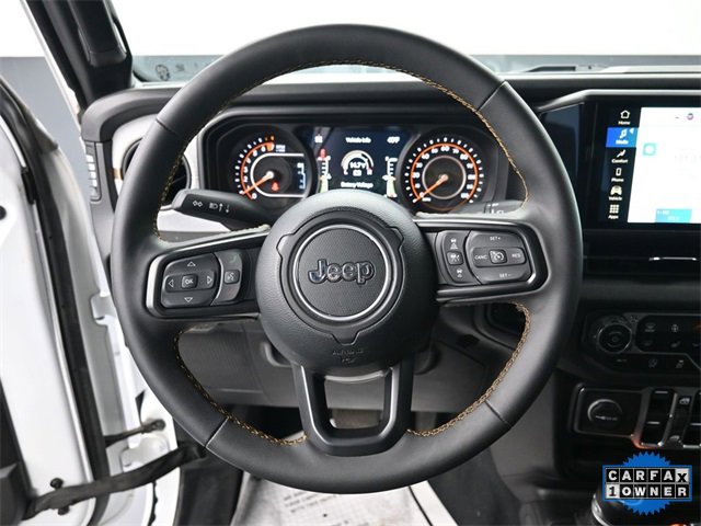 Used 2024 Jeep Gladiator Sport image 18