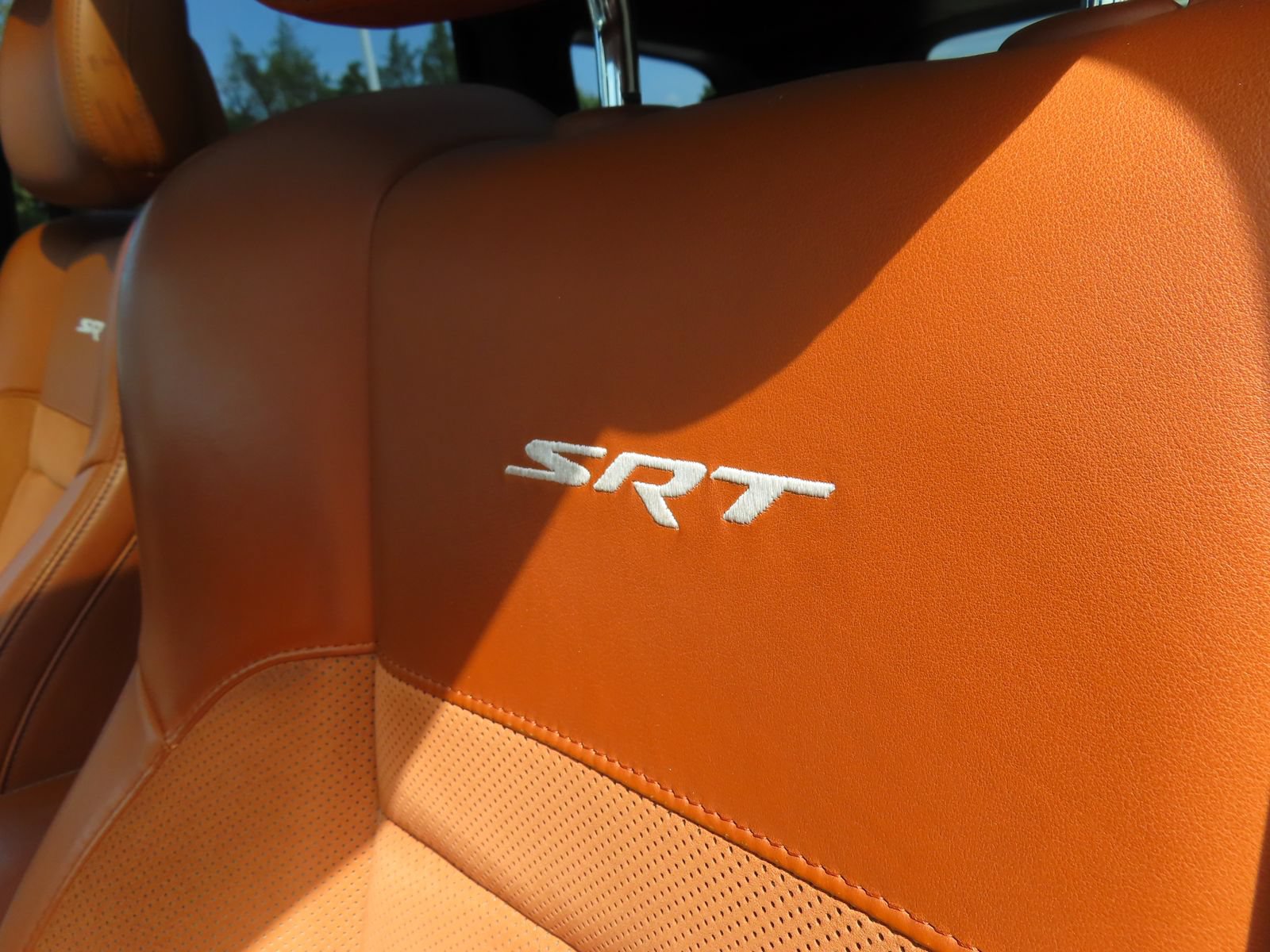 Used 2020 Jeep Grand Cherokee SRT w/ Trailer Tow Group IV AWD/4WD image 31