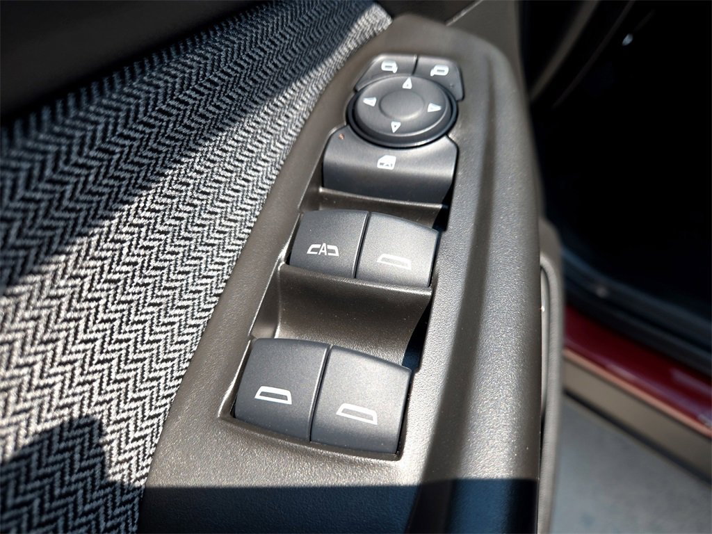 Used 2024 Chevrolet TrailBlazer LT w/ Convenience Package image 33