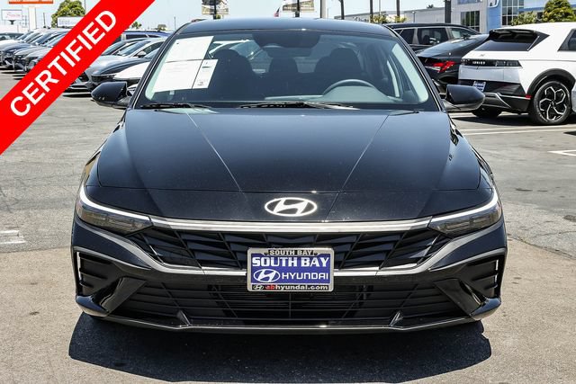 Certified 2025 Hyundai Elantra Hybrid FWD image 2