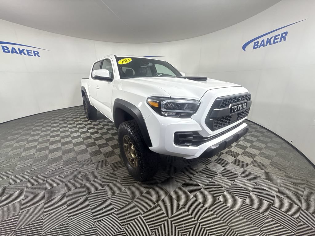 Used 2021 Toyota Tacoma TRD Pro AWD/4WD image 2