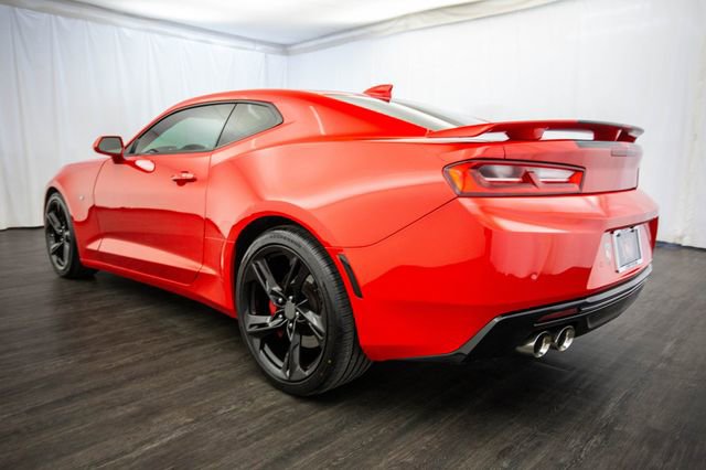 Used 2016 Chevrolet Camaro SS image 27
