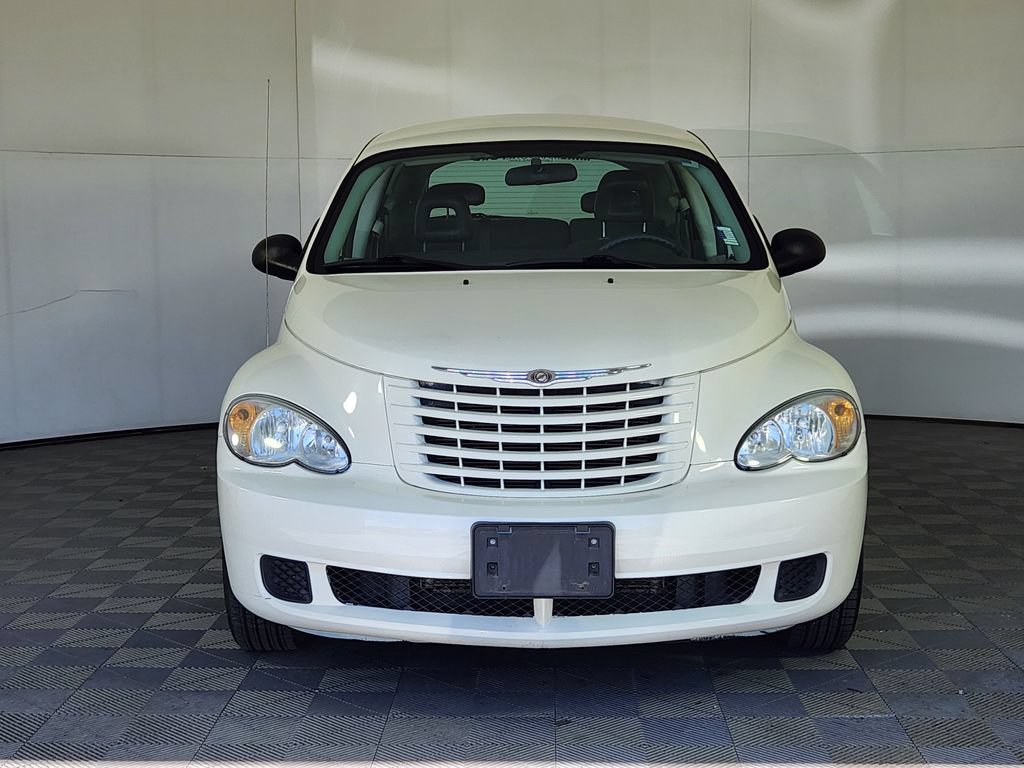 Used 2008 Chrysler PT Cruiser FWD image 2