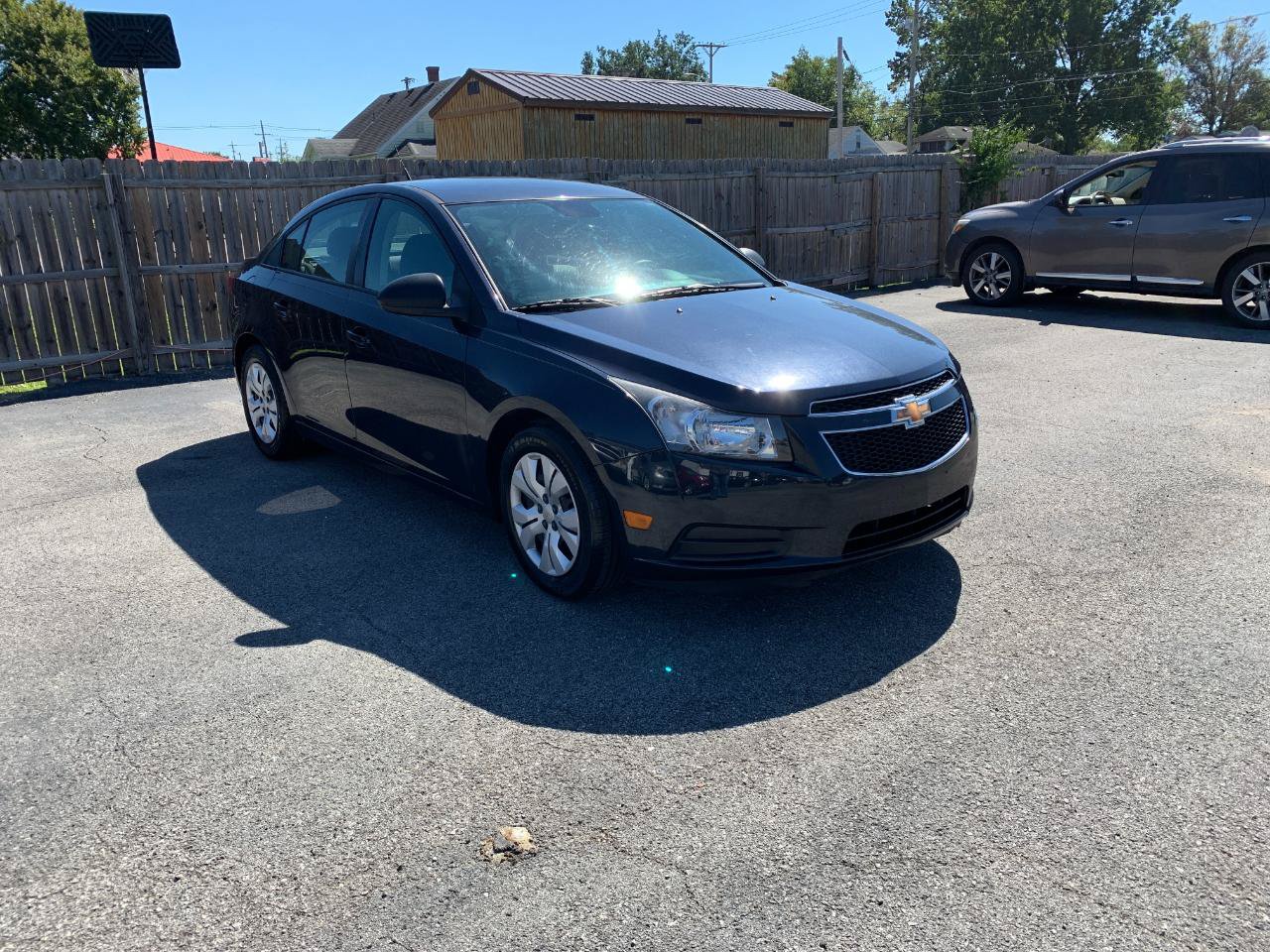 Used 2014 Chevrolet Cruze LS FWD image 7