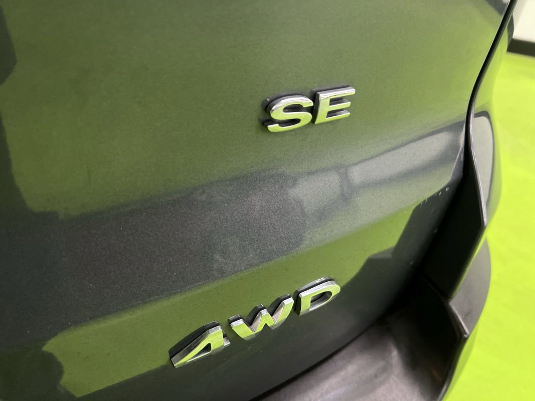 Used 2018 Ford EcoSport SE image 13