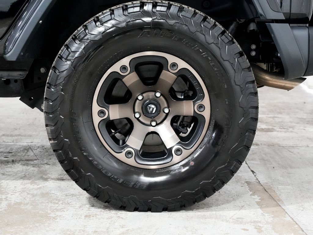 Used 2022 Jeep Wrangler Unlimited Rubicon w/ Xtreme Recon 35" Tire Package AWD/4WD image 43