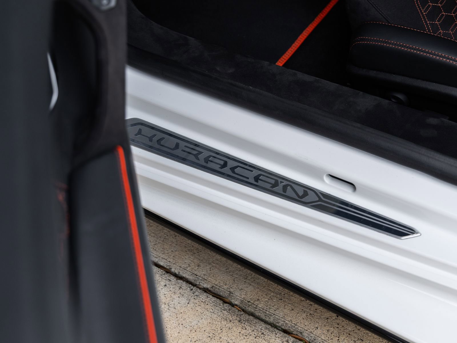 Used 2023 Lamborghini Huracan Tecnica RWD image 27