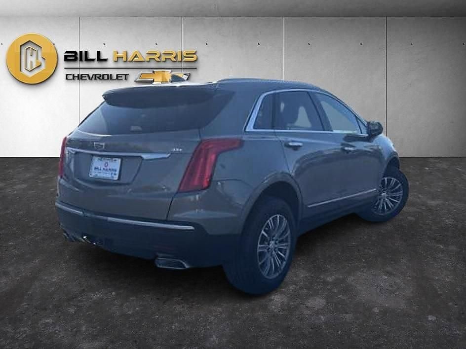 Used 2019 Cadillac XT5 Luxury image 3