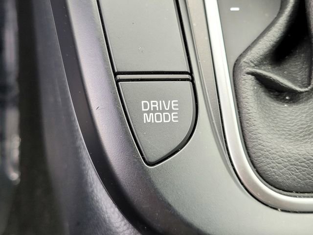 Used 2025 Kia Soul LX w/ LX Technology Package FWD image 25