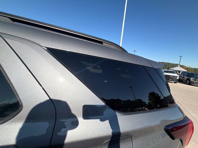 Used 2025 Ford Explorer ST w/ Sun And Sound Package AWD/4WD image 43