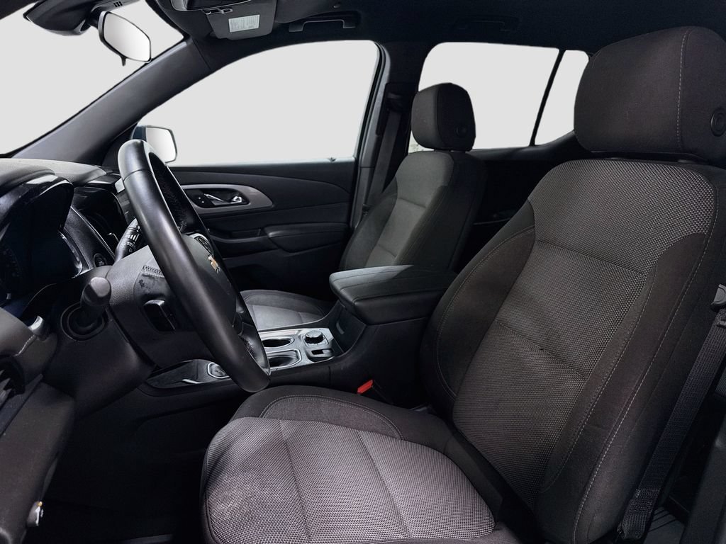 Used 2023 Chevrolet Traverse LT FWD image 21