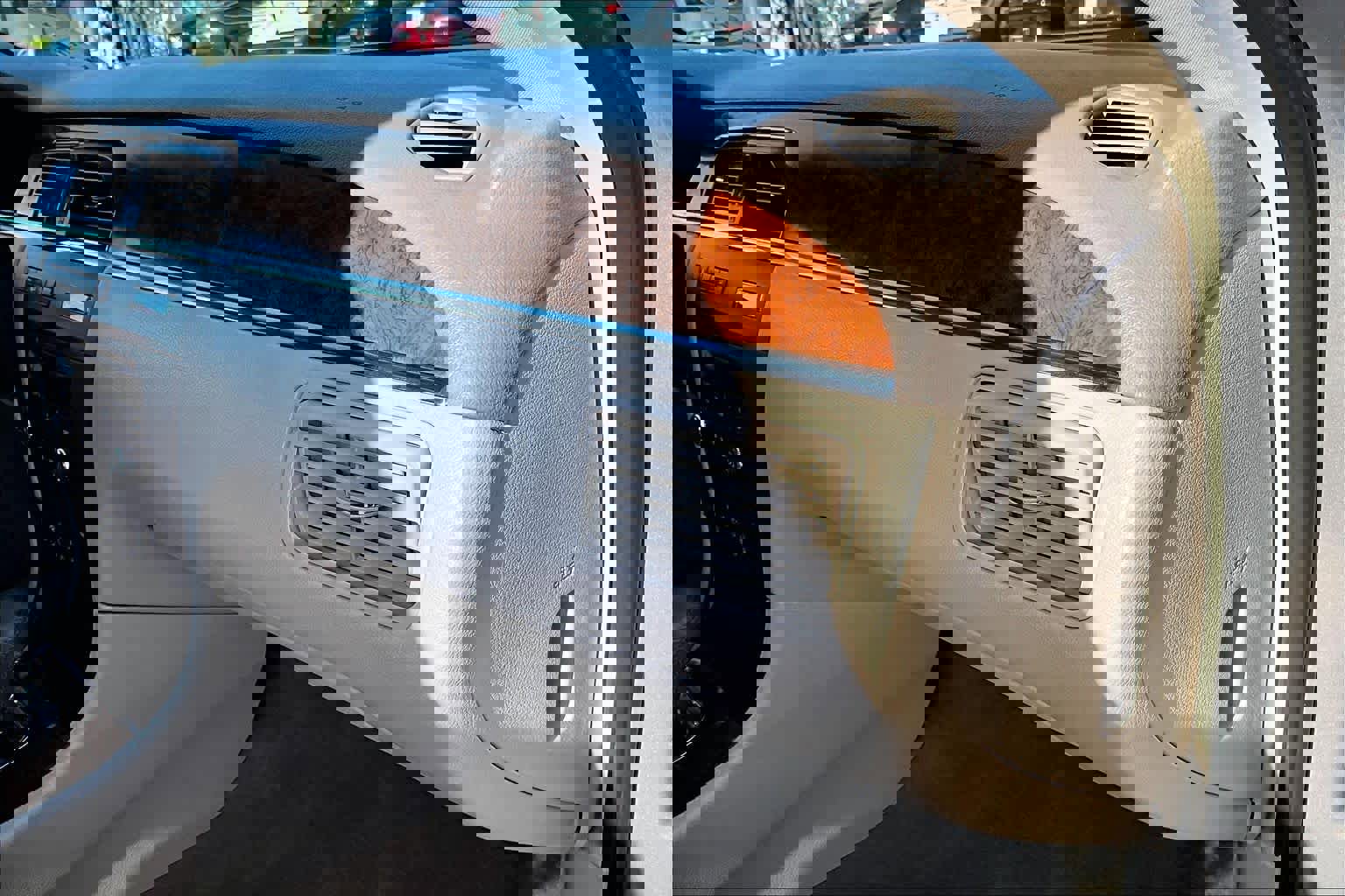 Used 2006 Buick LaCrosse CXL w/ Driver Confidence Package image 17