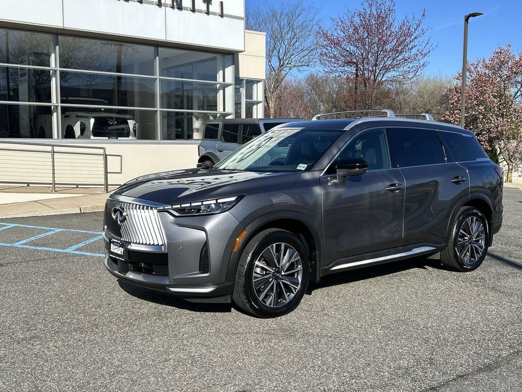 Certified 2026 INFINITI QX60 Luxe w/ Cargo Package