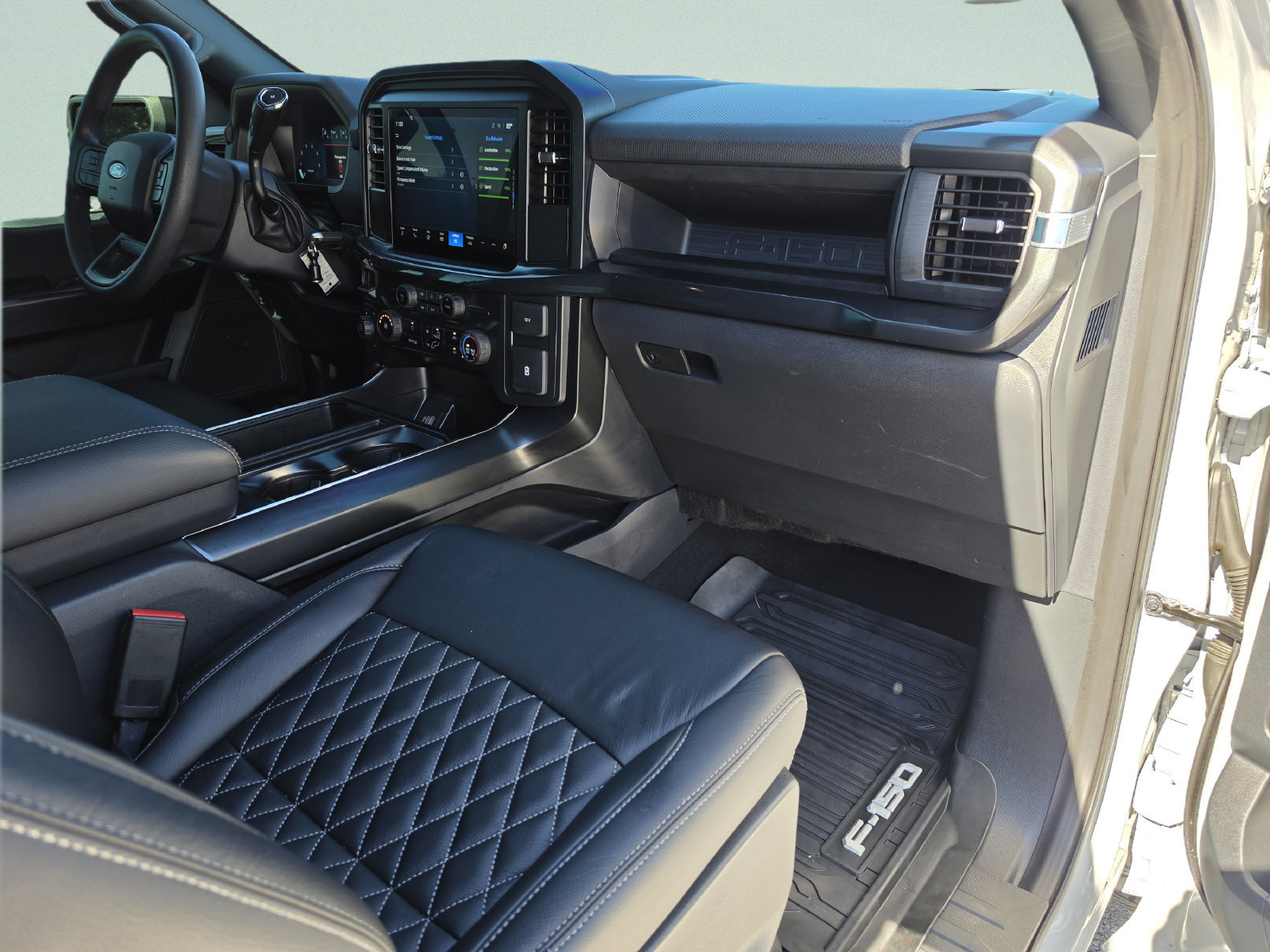 Used 2025 Ford F150 STX AWD/4WD image 18