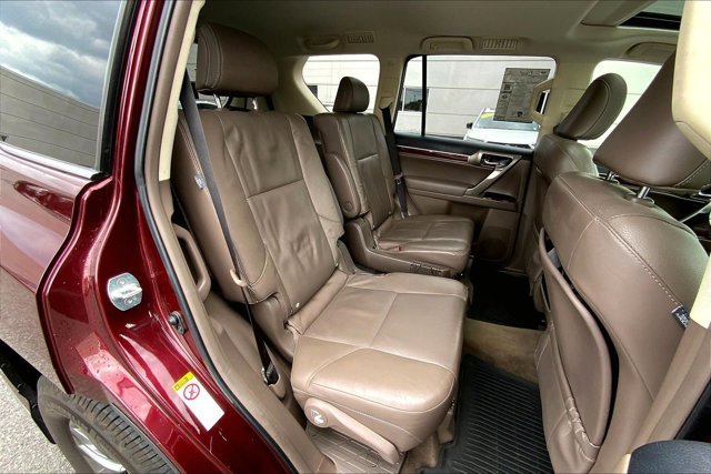 Used 2018 Lexus GX 460 Premium AWD/4WD image 27