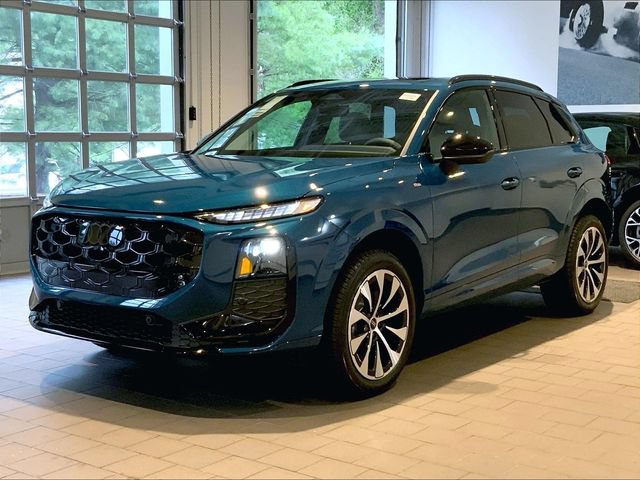 New 2026 Audi Q3 quattro 2.0T AWD/4WD image 4