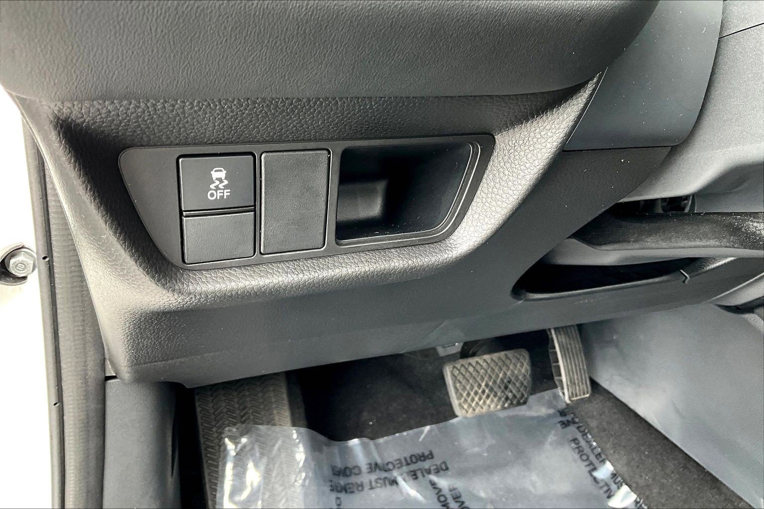 Used 2023 Honda HR-V LX image 37