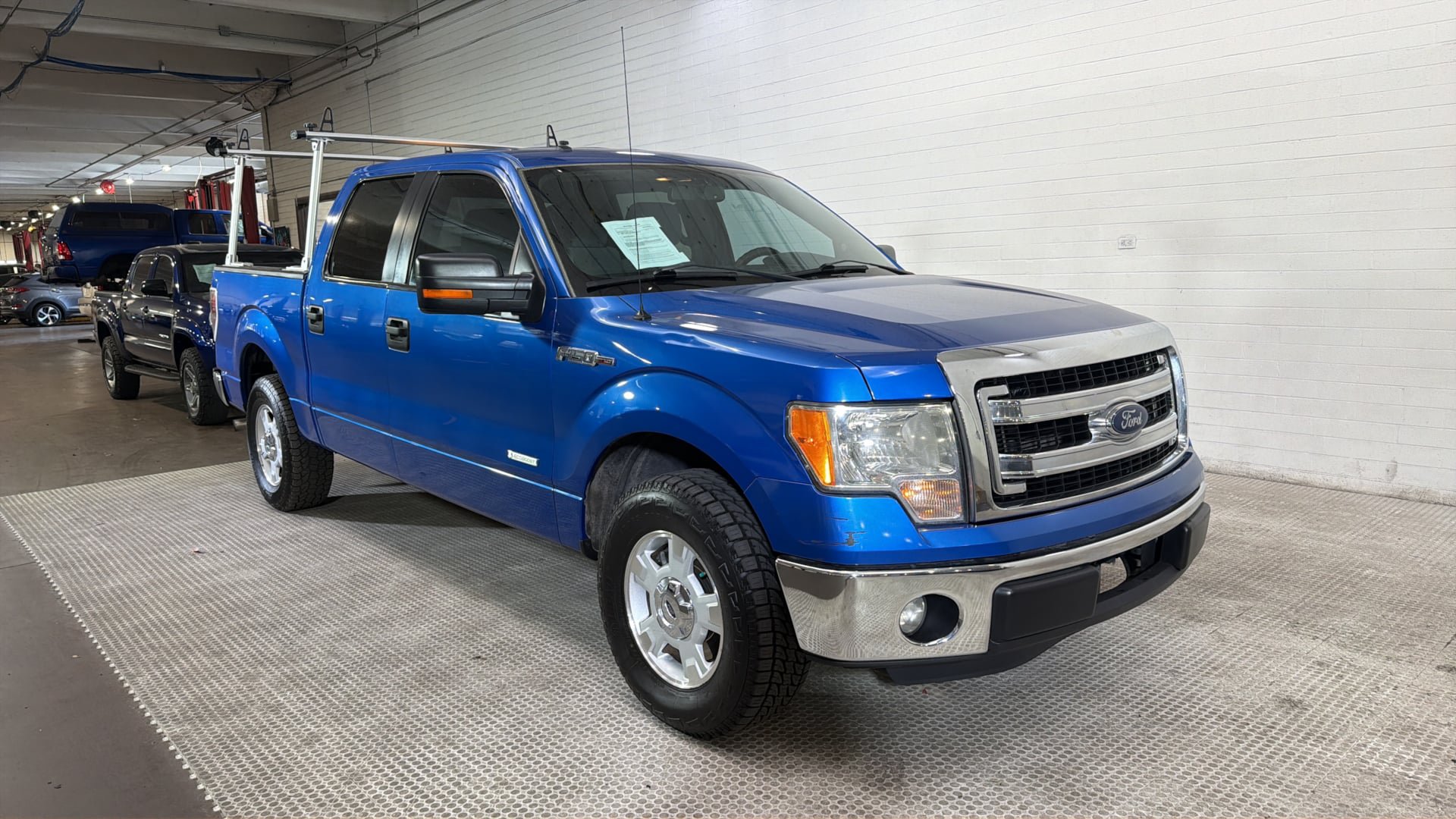 Used 2013 Ford F150 XLT w/ Mid Equipment Group RWD image 1
