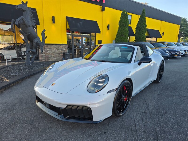 Used 2026 Porsche 911 Targa 4 GTS AWD/4WD image 5