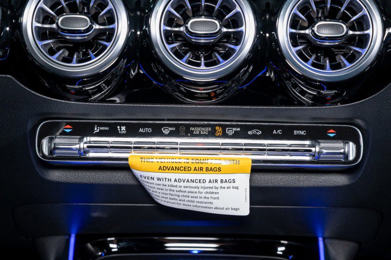 Certified 2025 Mercedes-Benz GLA 250 image 20