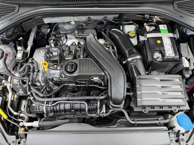 Used 2023 Volkswagen Jetta Sport FWD image 38