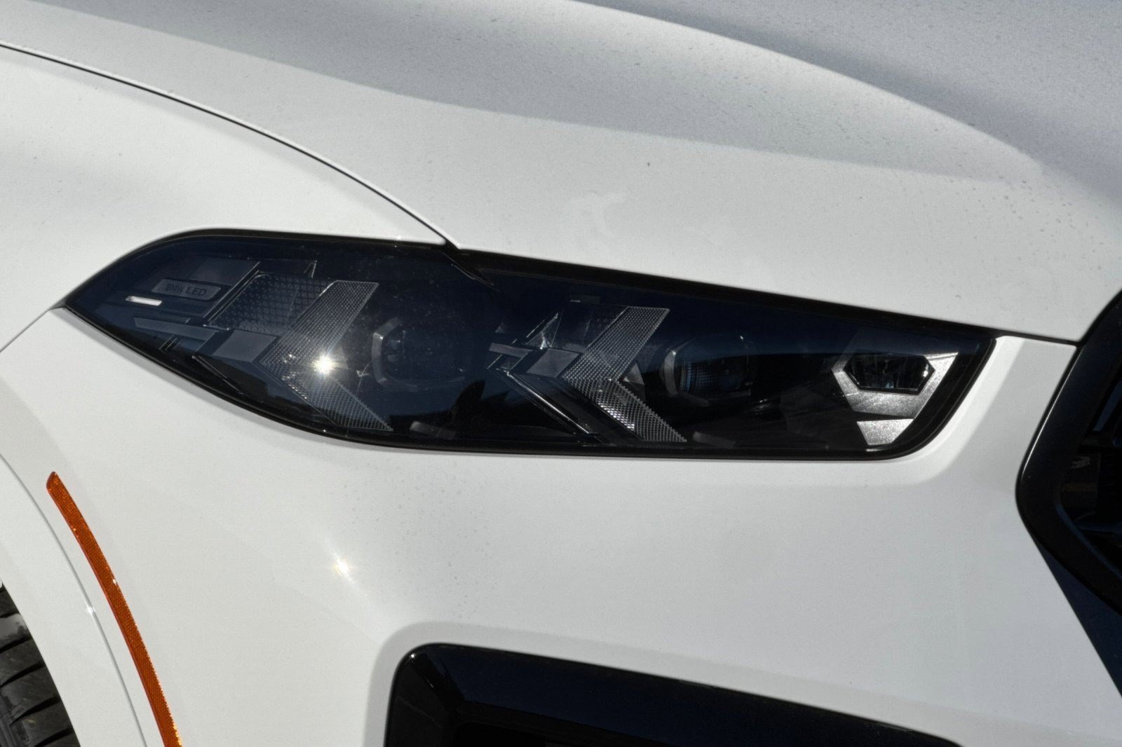 New 2026 BMW X6 M Competition w/ Executive Package AWD/4WD image 10