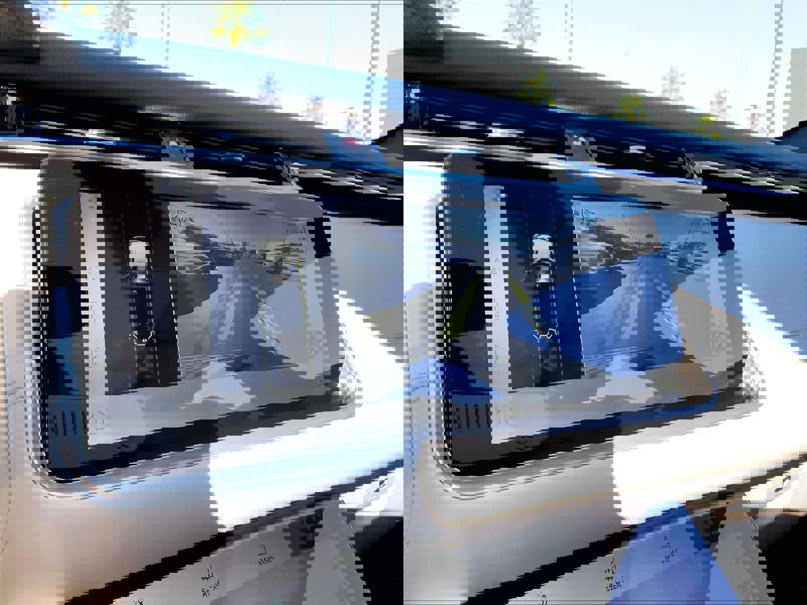 Used 2022 Land Rover Range Rover Velar R-Dynamic HSE image 22