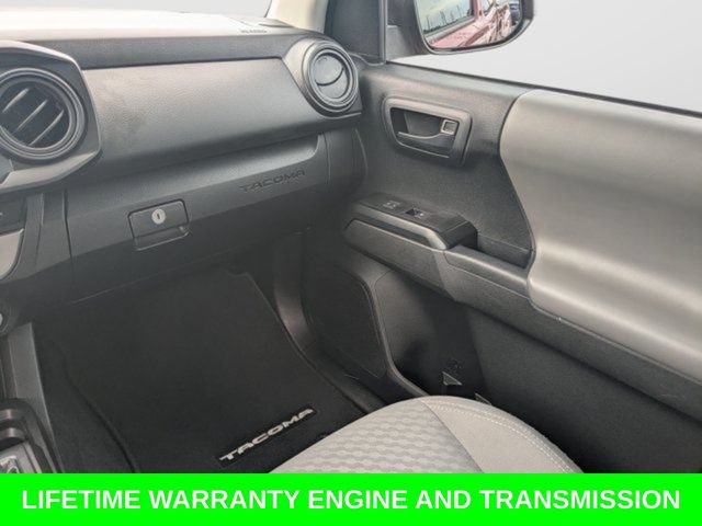 Used 2022 Toyota Tacoma SR RWD image 17