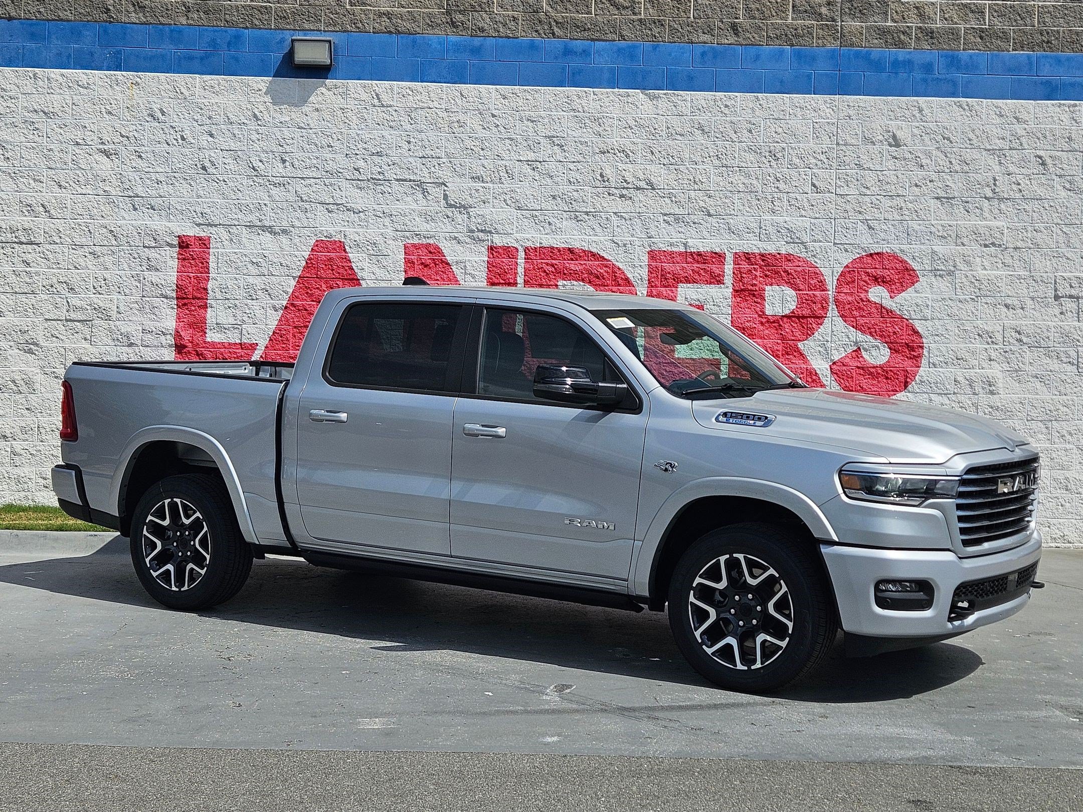 New 2026 RAM 1500 Laramie w/ Laramie Southwest Edition AWD/4WD video 1