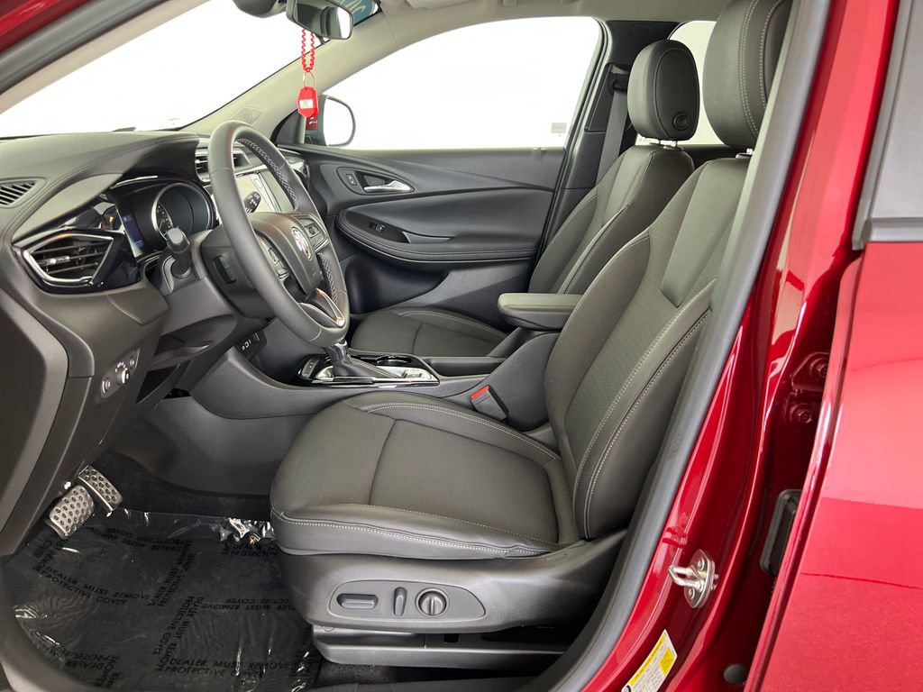 Used 2023 Buick Encore GX Select w/ Sport Touring Package FWD image 11