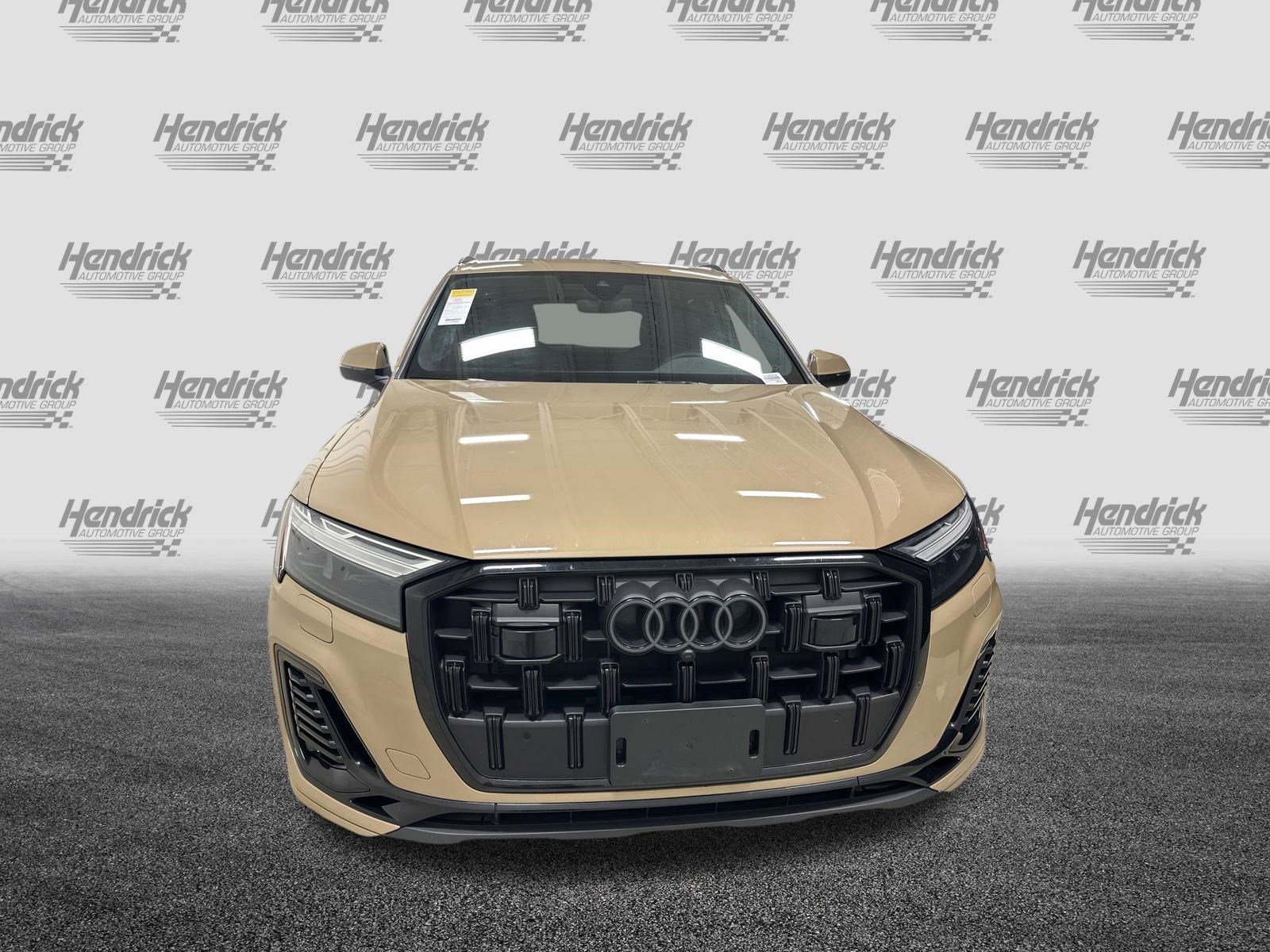 Used 2025 Audi Q7 3.0T Premium Plus image 3