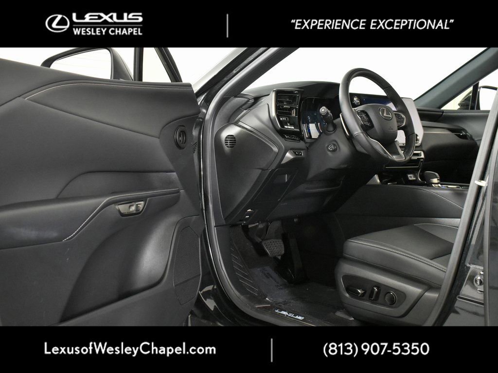 Used 2025 Lexus RX 350 Premium image 19
