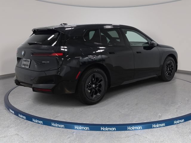 Certified 2026 BMW iX xDrive45 AWD/4WD image 5