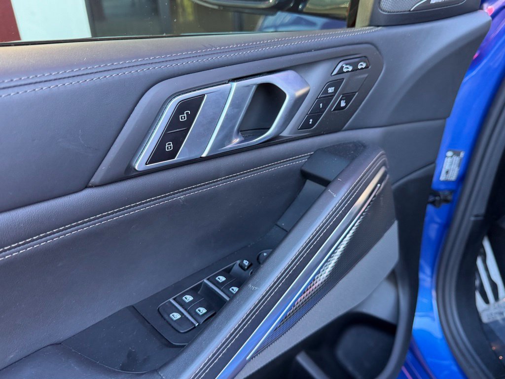 Used 2020 BMW X6 M50i w/ Premium Package AWD/4WD image 19