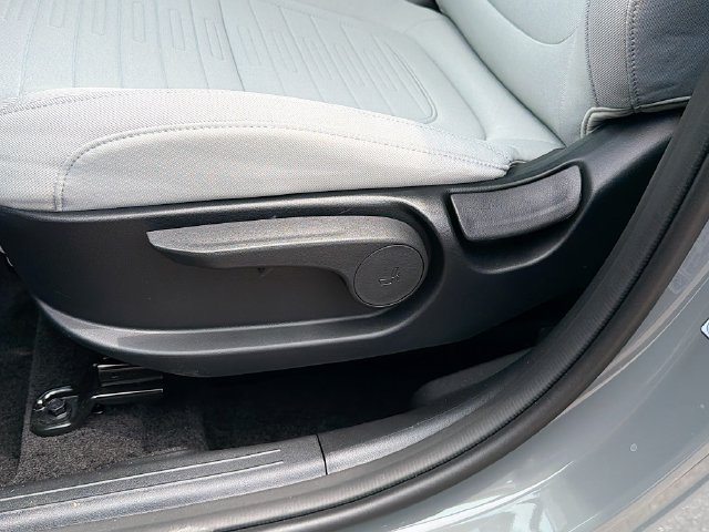 New 2026 Hyundai Santa Cruz SE FWD image 19